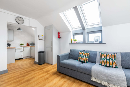3 bed student house to rent on Headingley Mount, Leeds, LS6
