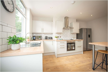 6 bed student house to rent on Stanmore Road, Leeds, LS4