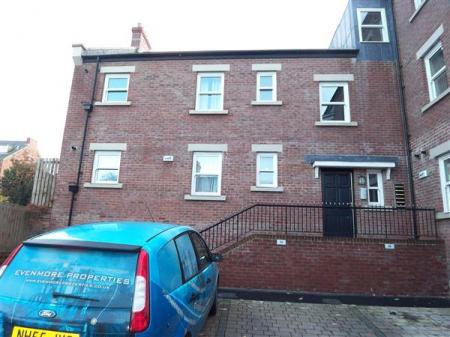 2 bed student house to rent on The Sidings, Durham, DH1