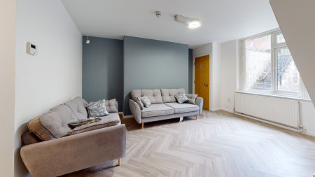 5 bed student house to rent on Moorland Avenue, Leeds, LS6