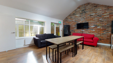 8 bed student house to rent on Meadow Lane, Loughborough, LE11