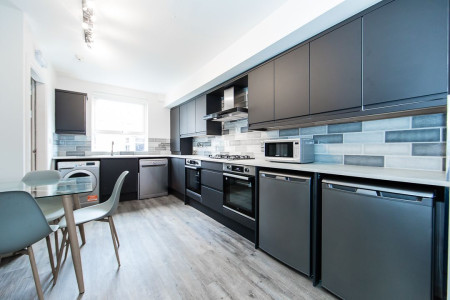 7 bed student house to rent on Welton Mount, Leeds, LS6