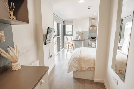 Gold Plus Studio Student flat to rent on Market Street, Newcastle, NE1