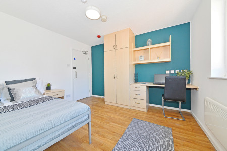 Silver Student flat to rent on Dantzic Street, Manchester, M4