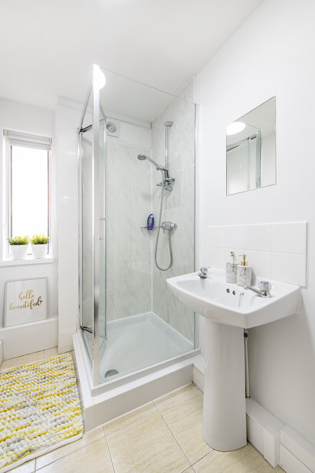 Five Bed Bronze 5 bed student flat to rent on Rawson Street, Leicester, LE1