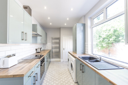 6 bed student house to rent on Wellesley Avenue, Hull, HU6