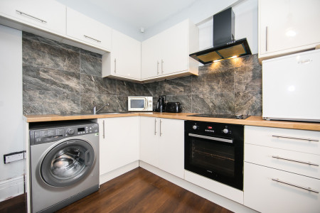 3 bed student house to rent on Trelawn Place, Leeds, LS6
