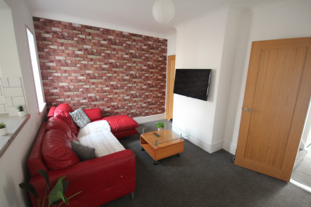 3 bed student house to rent on Percy Road, Portsmouth, PO4