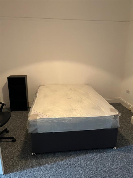 3 bed student house to rent on Whitefield Terrace, Newcastle, NE6