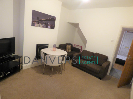 4 bed student house to rent on Newport Street, Leicester, LE3