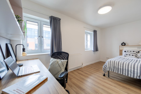 Gold Ensuite 6 bed student flat to rent on Great Western Street, Manchester, M14