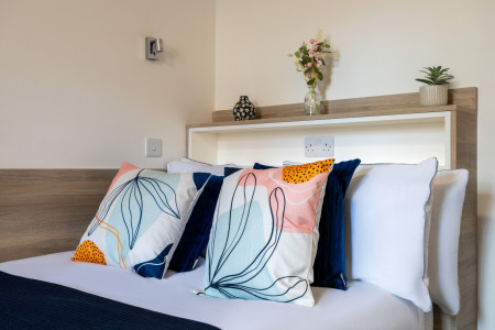 Silver Non Ensuite - Medium 4 bed student flat to rent on Lower Chatham Street, Manchester, M1