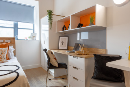 Bronze Studio Student flat to rent on Lower Chatham Street, Manchester, M1