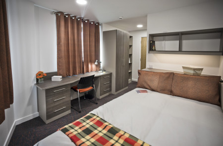 Premier En-Suite 5 bed student flat to rent on Market Street West, Preston, PR1
