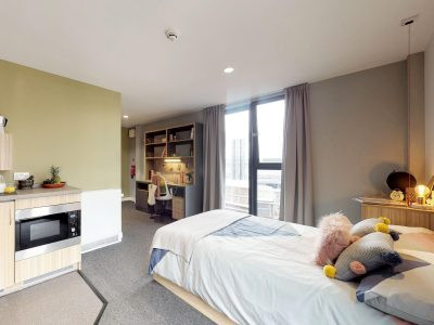 Superior Studio Student flat to rent on St. James Road, Glasgow, G4