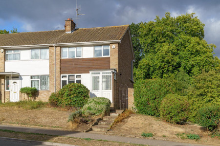 4 bed student house to rent on Tenterden Drive, Canterbury, CT2