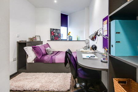 Premium Studio Student flat to rent on Hagley Road, Birmingham, B16