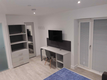 Premium Studio (Room Type 1)