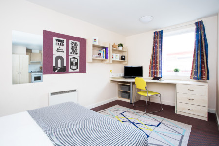 Classic Studio Student flat to rent on Grange Lane, Leicester, LE2