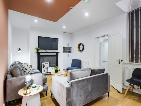 6 bed student house to rent on Jubilee Drive, Liverpool, L7