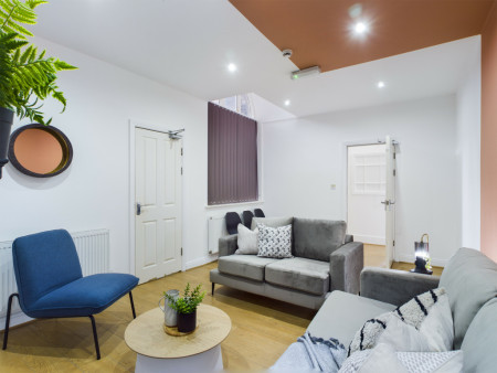 7 bed student house to rent on Well Meadow Drive, Sheffield, S3