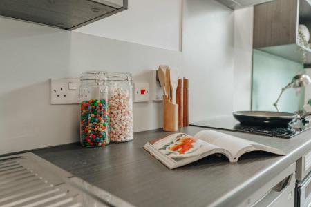 Gold Studio Student flat to rent on Midland Road, Bath, BA1