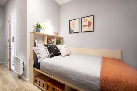 3 Bed Standard Ensuite 3 bed student flat to rent on Winter Street, Sheffield, S3