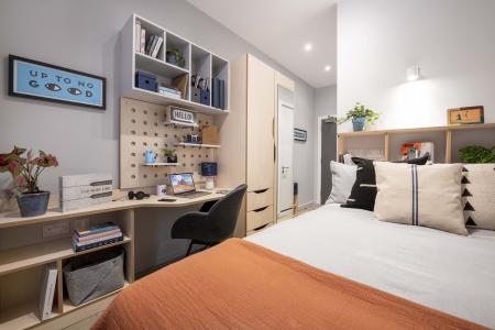 4 Bed Premium Ensuite 4 bed student flat to rent on Winter Street, Sheffield, S3