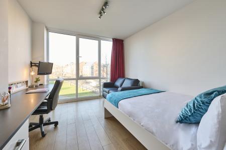 Studio Bronze Plus Student flat to rent on Upperton Road, Leicester, LE3