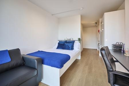 Studio Platinum Plus Student flat to rent on Upperton Road, Leicester, LE3
