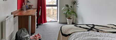 Standard Ensuite 6 bed student flat to rent on Alma Street, Coventry, CV1