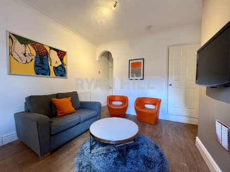 4 bed student house to rent on Curzon Street, Loughborough, LE11