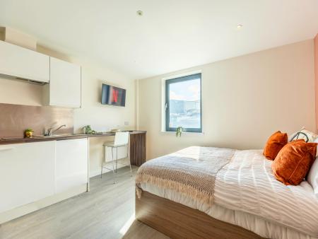 Classic Plus Studio Student flat to rent on Port Dundas Place, Glasgow, G2