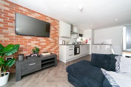 3 bed student house to rent on Great Newton Street, Liverpool, L3