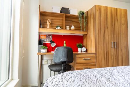 8 Bed Standard En-suite 8 bed student flat to rent on Brookgate, Cambridge, CB1