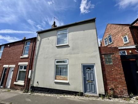 2 bed student house to rent on Providence Place, Durham, DH1