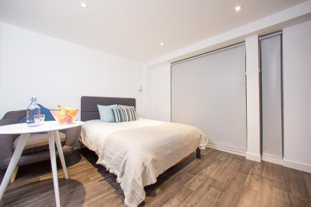 Premium Studio Fourth Floor Student flat to rent on Jarrom Street, Leicester, LE2