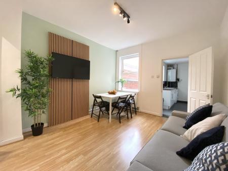 4 bed student house to rent on Grafton Street, Coventry, CV1