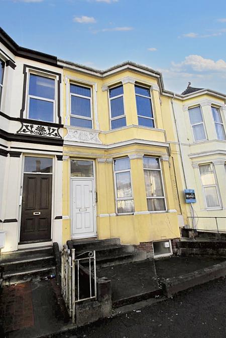 3 bed student house to rent on Beaumont Road Flat 3, Plymouth, PL4