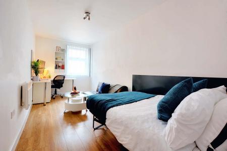 Studio Bronze Plus Student flat to rent on Oxford Street, Leicester, LE1