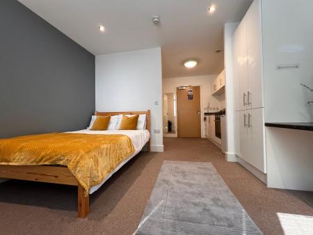 Studio Bronze Student flat to rent on Goldsmith Street, Nottingham, NG1
