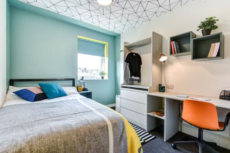 9 bed student house to rent on The Avenue, Brighton, BN2