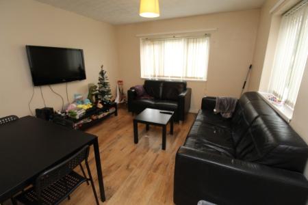 6 bed student house to rent on Lenton Boulevard, Nottingham, NG7