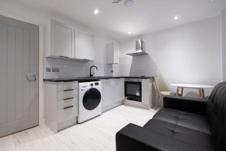 2 bed student house to rent on St Albans Road, Swansea, SA2