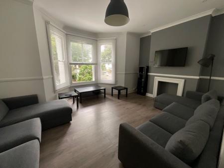 6 bed student house to rent on Wordsworth Avenue, Cardiff, CF24