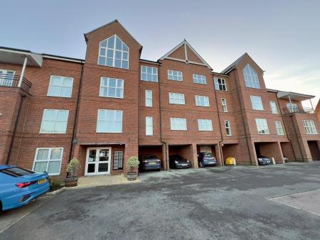 2 bed student house to rent on Roundhaven, Durham, DH1