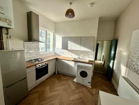 1 bed student house to rent on Woodland Terrace Flat 3, Plymouth, PL4