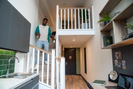 Gold Studio (Loft) Student flat to rent on Great George Street, Leeds, LS2