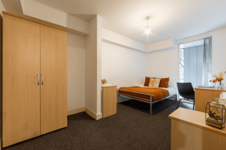 Silver Non Ensuite 2 bed student flat to rent on The Grafton, Manchester, M13