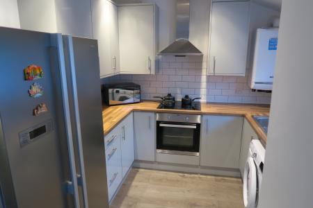 6 bed student house to rent on Colum Road, Cardiff, CF10